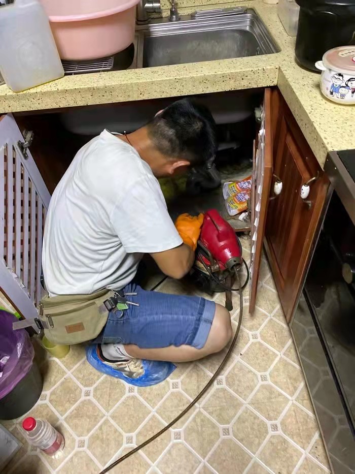 琼结通下水道